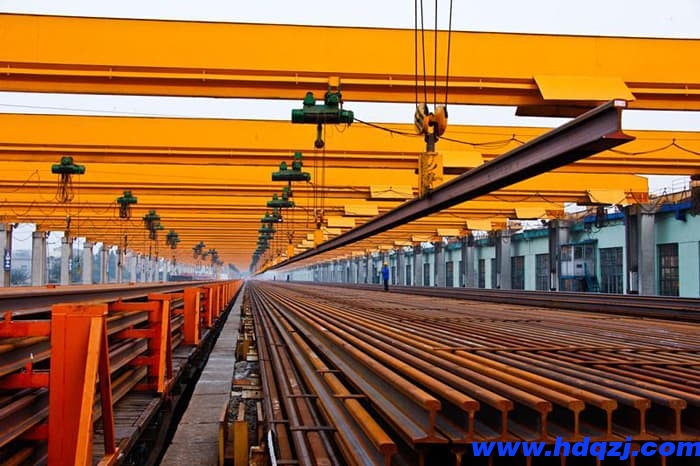 雙梁橋式起重機(jī)配件安裝時(shí)的執(zhí)行標(biāo)準(zhǔn) 雙梁橋式起重機(jī)配件安裝時(shí)的執(zhí)行標(biāo)準(zhǔn)