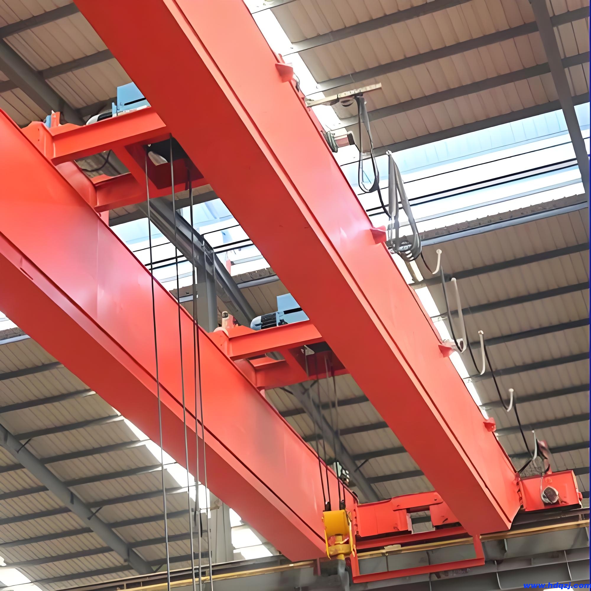 LHE型電動雙梁起重機 LHE型電動雙梁起重機