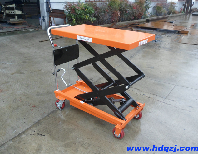 腳踏平臺(tái)搬運(yùn)車(chē) 腳踏平臺(tái)搬運(yùn)車(chē)