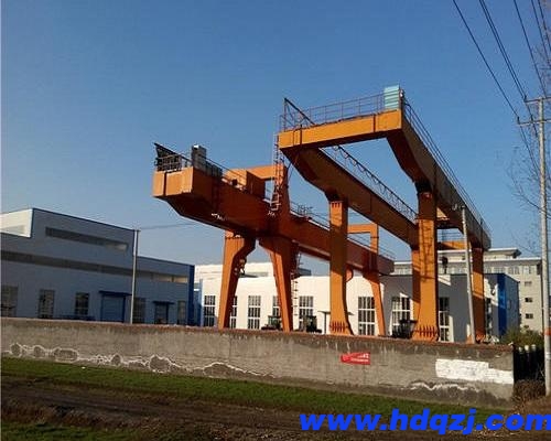 淺談門式起重機(jī)的主梁結(jié)構(gòu) 淺談門式起重機(jī)的主梁結(jié)構(gòu)